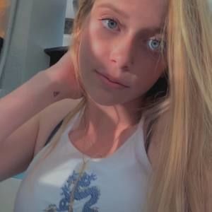 Meet your Posher, Ryliee